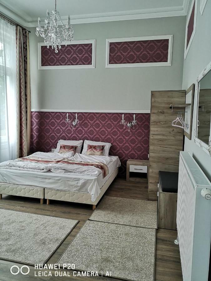 Kakukk Panzio Bed & Breakfast Nyírbátor Exterior foto